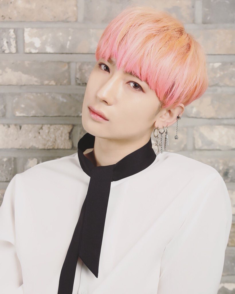 ATiny_WayZenNi_'s tweet photo. HAPPY BIRTHDAY TAEGEON🎂🎈 Apr. 9, 1993 #Taegeon #challenger #Raon #Ruan #Jeeho #Q #kpop #jpop #idol #dancer #rapper #sexy #bae #bias #happyTaegeonday https://t.co/M3FgpLcuIl