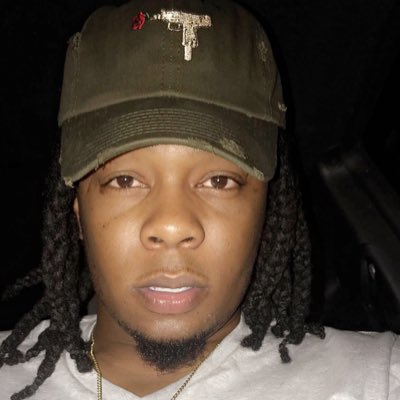 1Huncho_'s tweet photo. #NewProfilePic https://t.co/egmppbc0Fp