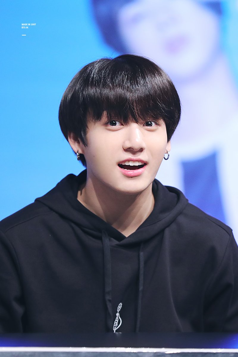 madein1997_jk's tweet photo. mashmellow.jpg
#정국 #PremiosMTVMiaw #MTVBRKPOPBTS #THOSFansBTS3A @BTS_twt https://t.co/Y836TBVMy8
