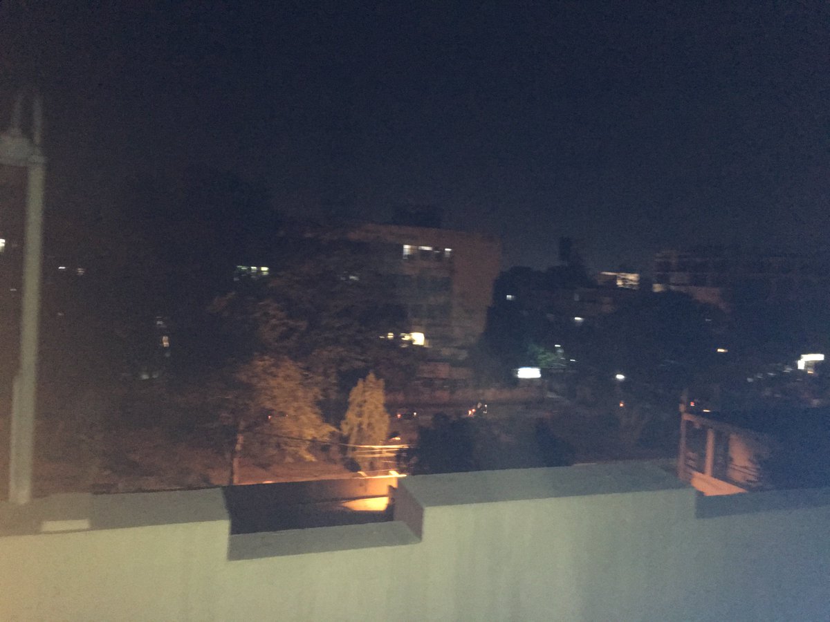 RachnaS15's tweet photo. Patna at night...
View from my terrace
#Rnagar
#Starrynights https://t.co/zkPzcPbO3V