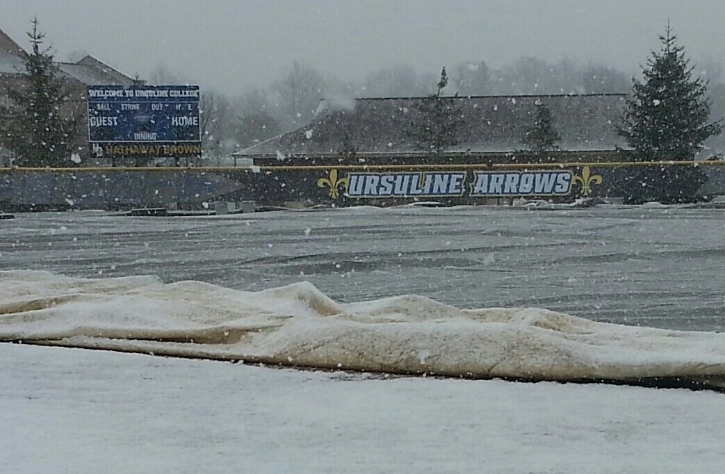 CDSoftball1's tweet image. "Hello, Mother Nature? We have a problem..."
#SoftballProblems