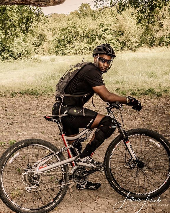 antonioavanti's tweet photo. The bonkers weather means we were just in a holding pattern.
#photographer @bryceculver
#mtblifestyle #photography #mtb_is_awesome_ #ride #outdoors #naturelovers #trailride #mountainbiking #cycling #activeliving #fitness #fitforlife #livefortheride #rider #gridlesslife #… https://t.co/cu2XHlWMRU