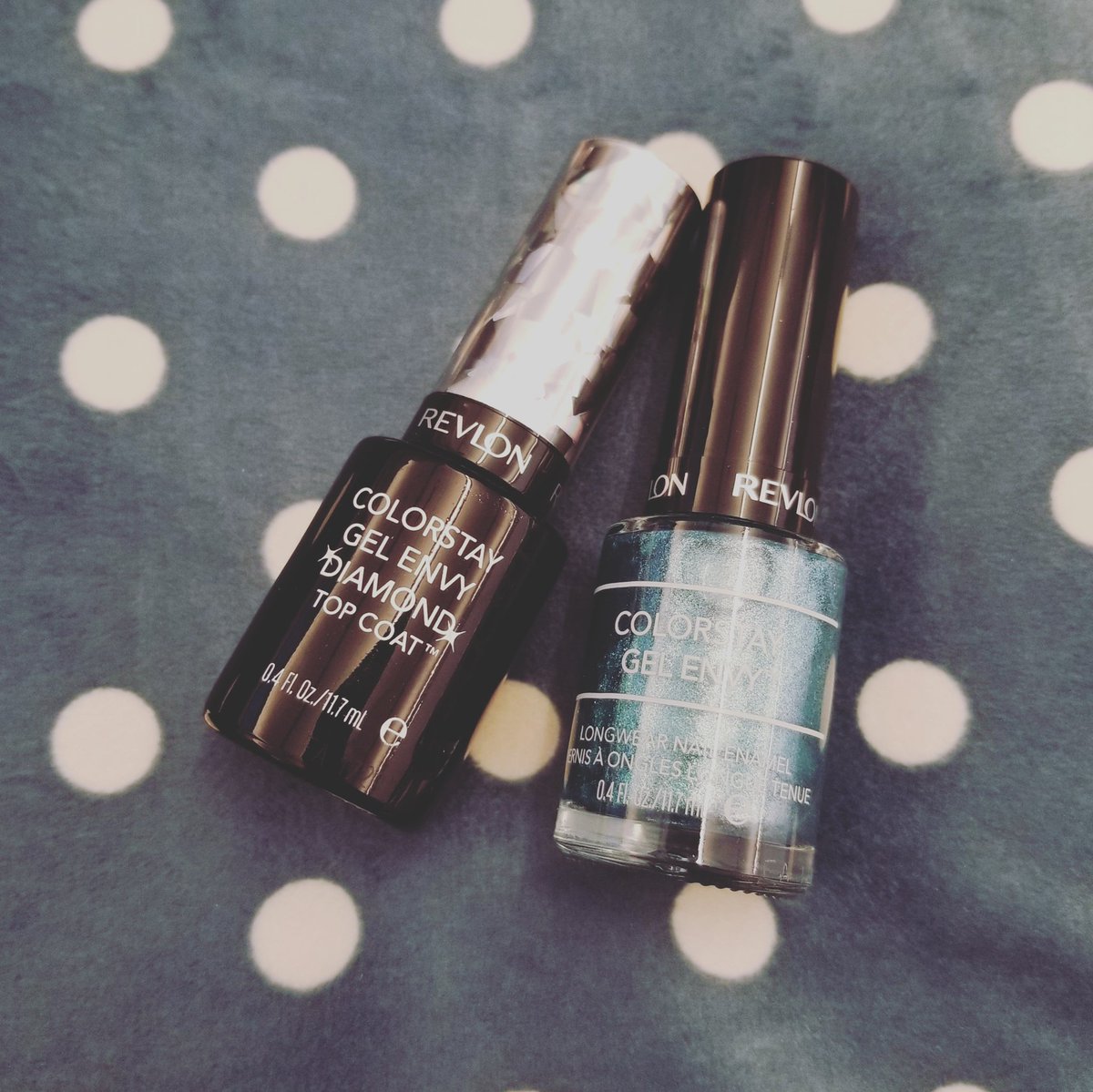daidouji's tweet photo. Snagged these two for 60 cents each at Longs(CVS) thanks to a  Revlon sale + $4 off coupon scanned from the coupon center last week!! https://t.co/B9A0vpVRja