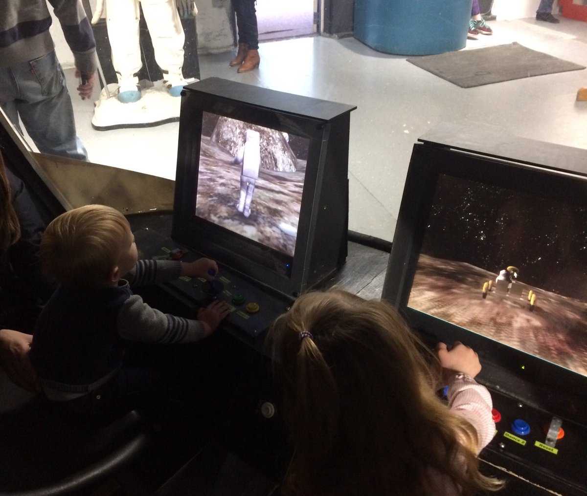 jnbwrite's tweet photo. Had a great time at Space Day at @DiscoveryBPT yesterday! https://t.co/EjotBiYY8h