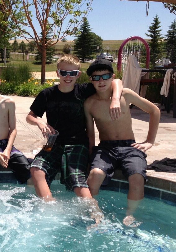 _adonistrujillo's tweet photo. Happy Birthday to my little bro! keep killing it on the ice man, i’ll always miss playing with ya! @nolan_kingstrom https://t.co/PrNqKNggYr