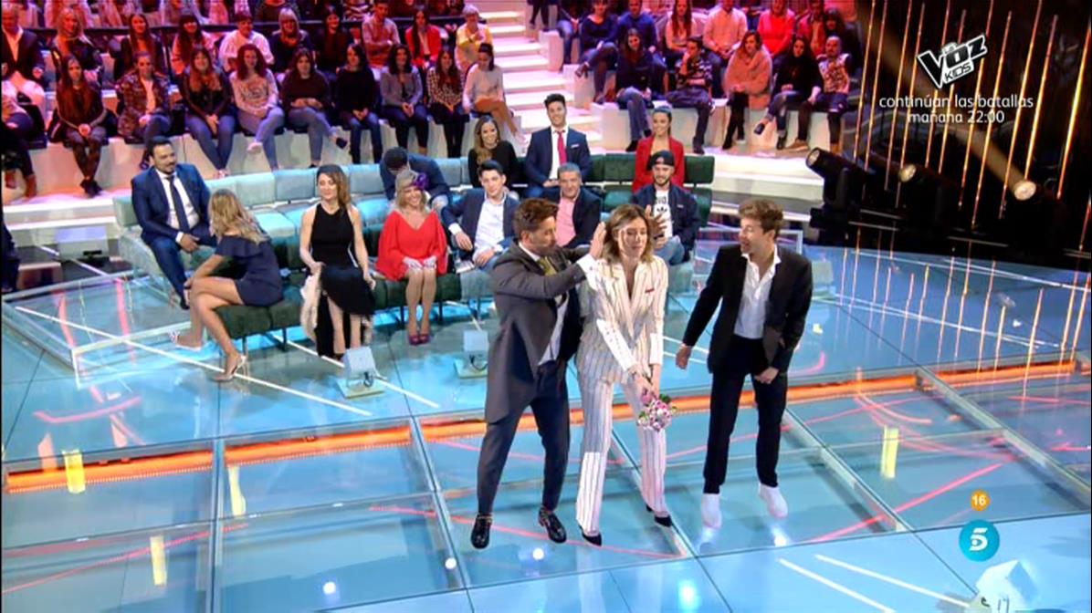 Supervivientes's tweet photo. Ups... > https://t.co/0FBgMJbayp  | #ConexiónHonduras4 https://t.co/ovTFooMf3w