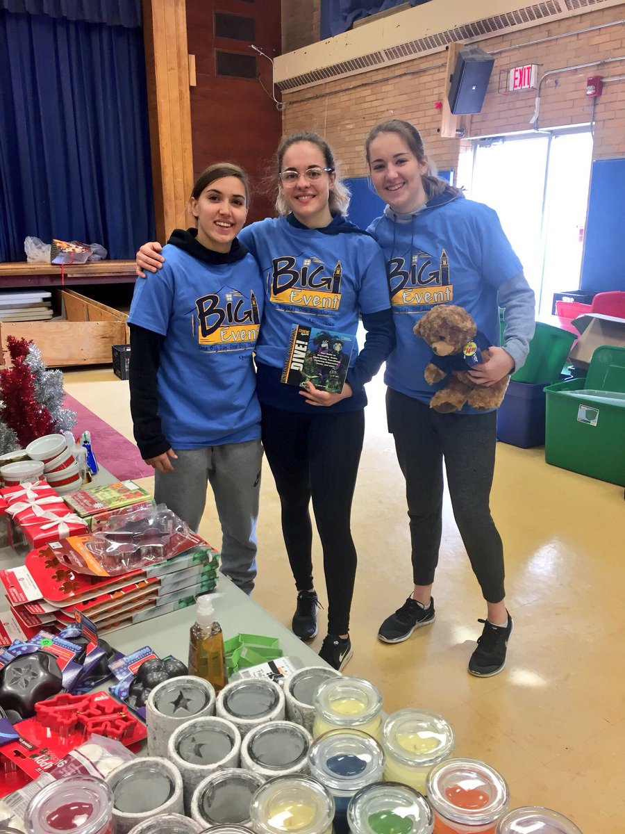 QU_WIH's tweet photo. We had so much fun helping out at @QUBigEvent this weekend!  #bobcatfamily https://t.co/RStBRHaBOJ