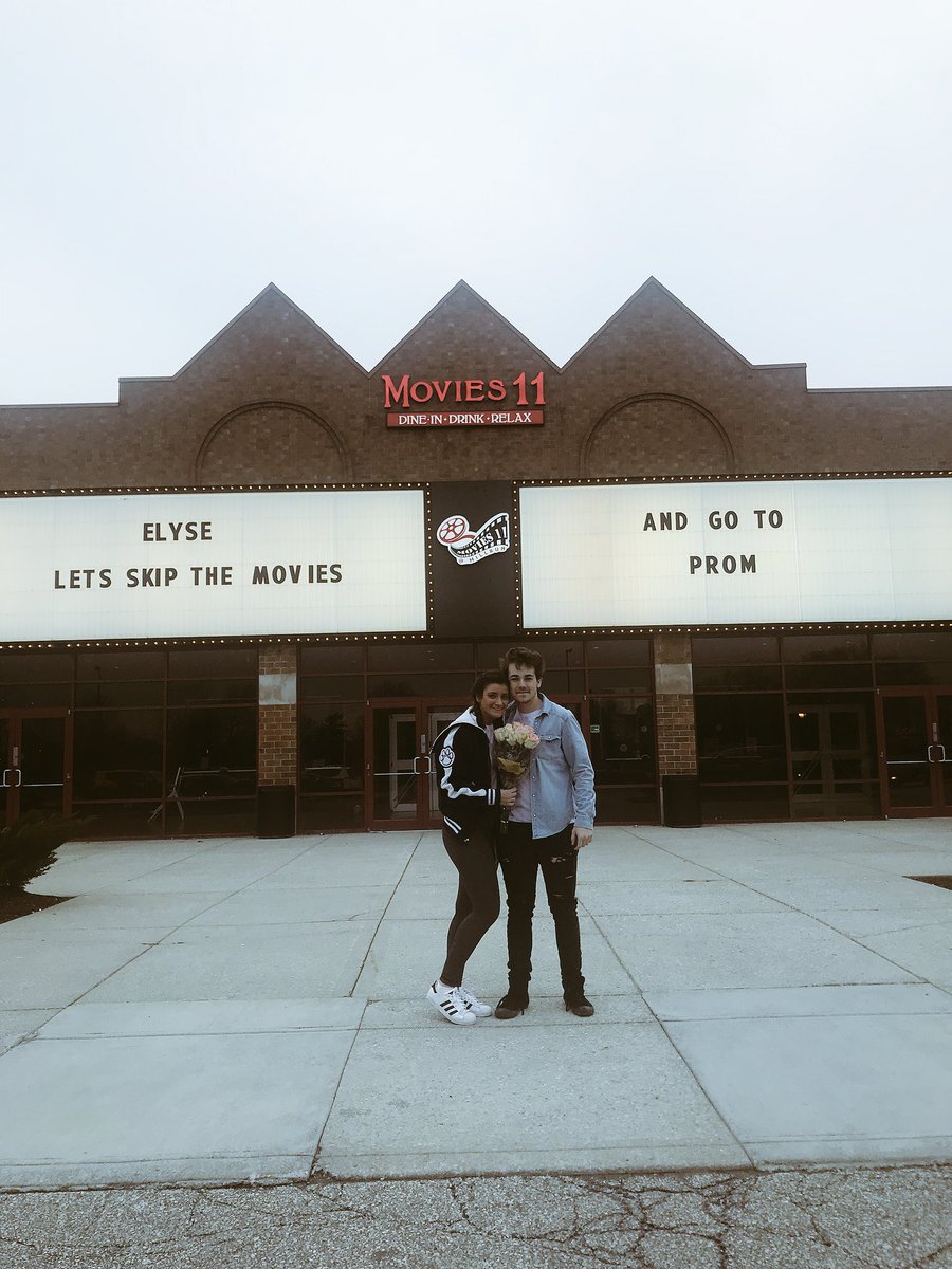 ESimensky's tweet photo. let’s skip the movies and go to prom💙💙💙 https://t.co/Yw7E6xtWC7