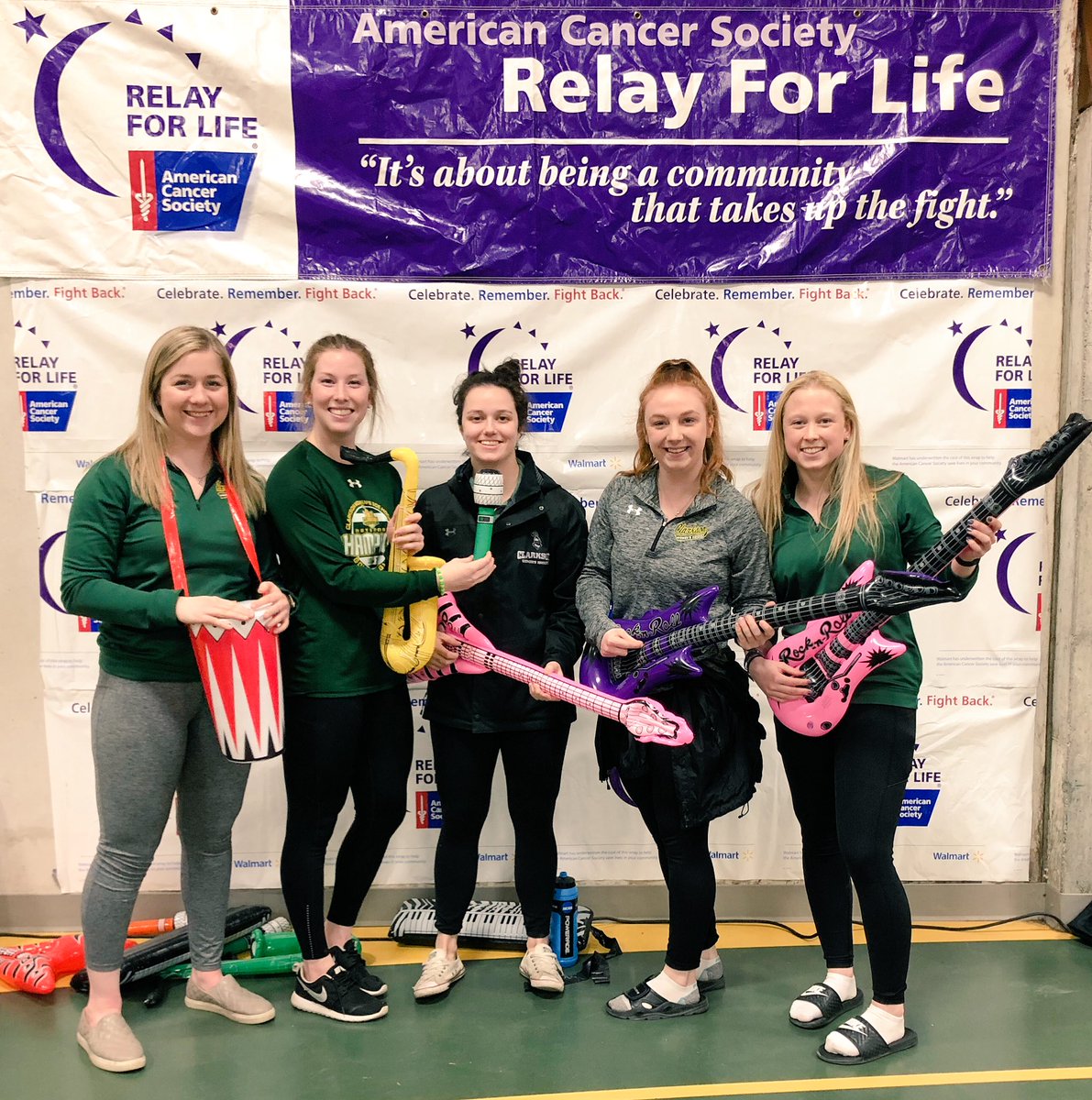 ClarksonWHockey's tweet photo. Each year, more than 5,000 Relay For Life events take place in over twenty countries. Yesterday, the #GoldenKnights took part in the 2018 @ClarksonUniv @RelayForLife. #RelayForLife #CUrelay ๐๐๐ https://t.co/40FWGiT56G