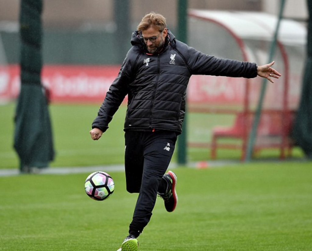 BenWebbLFC's tweet image. Klopp’s thoughts on the Fellaini rumours.....