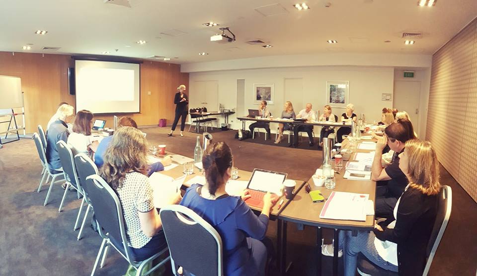 SalesSpace's tweet photo. Excited to be kicking off Monday morning with our SalesSPACE Exclusive Event 'The Power of Video (without the price tag)' with @VideoRebecca of @Thevlogschool https://t.co/EXvg1ouxf2
