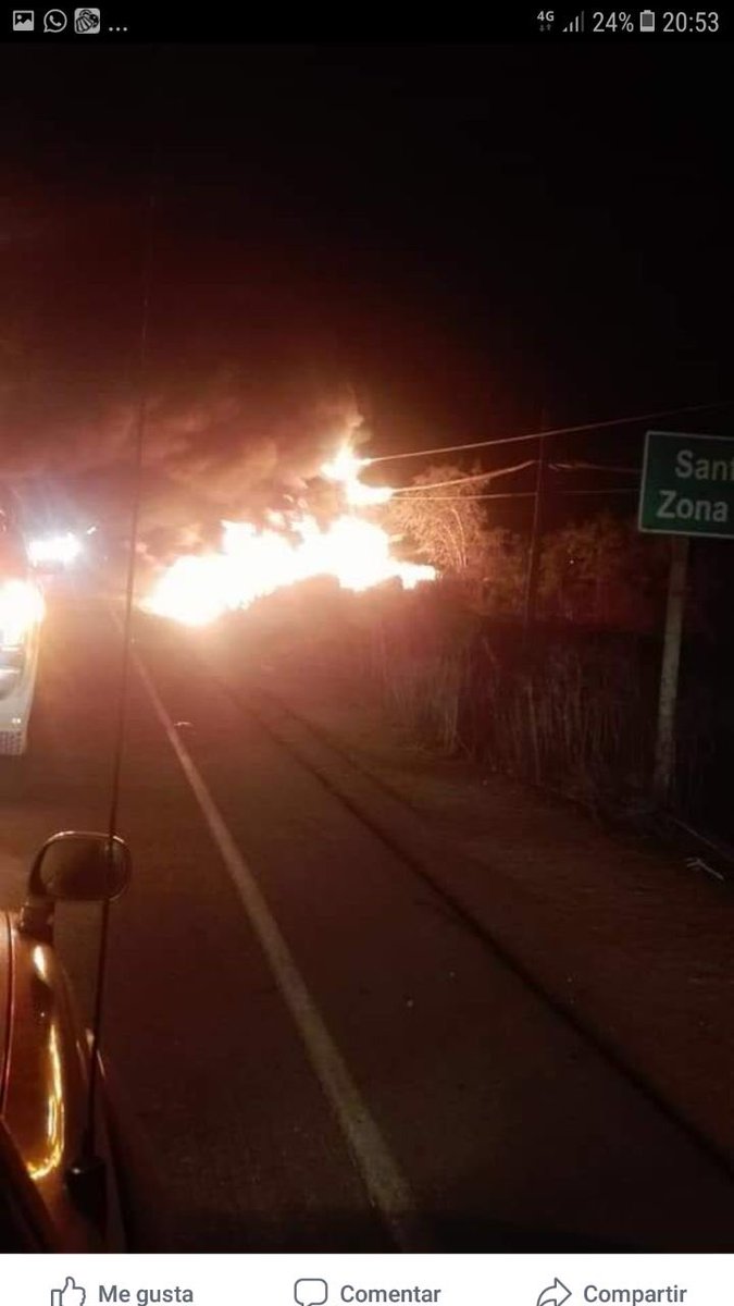 mlotito's tweet photo. Incendio en sector rio blanco, pan de azúcar #coquimbo #megataco @elobservatodo @MiRadiols https://t.co/fKXxpC8x8k