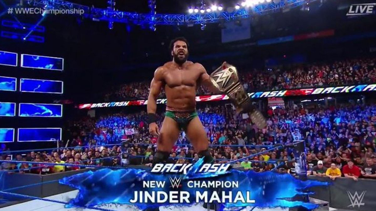 adampacitti's tweet photo. Just remember... it could be worse. #WrestleMania https://t.co/yfvqGqRJrH