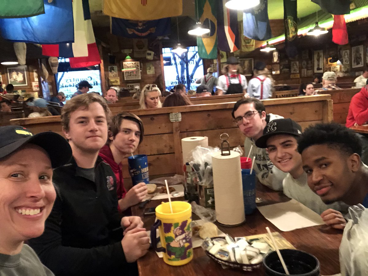 LSNBusiness's tweet photo. State FBLA pre-game meal! 
GO BRONCOS 🏆 https://t.co/IPNaQKVIV1