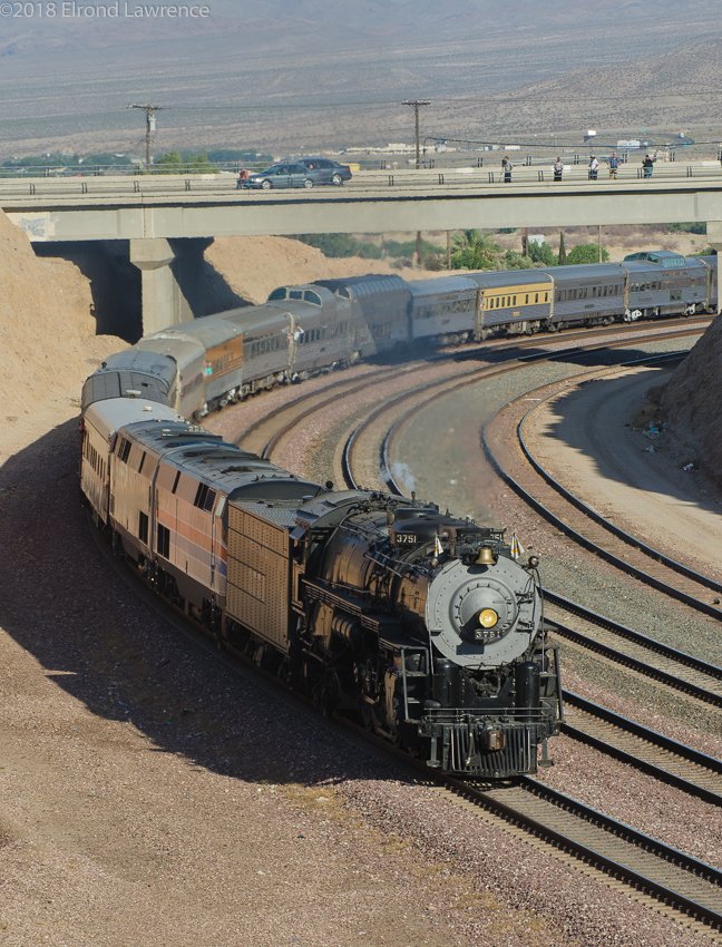 LArailhistory's tweet photo. Thanks @KTLAMorningNews for your story on the sad @Amtrak ban on special trains & charters. Thanks also to @alisonmartino for helping spread the word! https://t.co/7a21ZE0cEA
@El4short photo
@ktla #vintage #Trains https://t.co/b9icUrSGfj