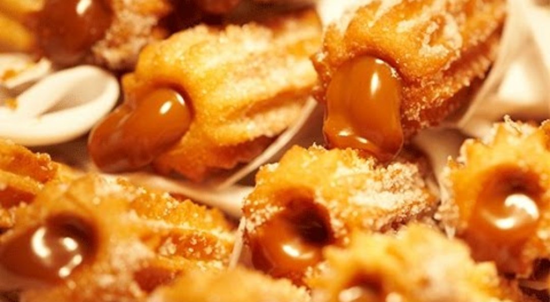 Lucxss13's tweet photo. Qué tipo de persona sos?

RT: CHURROS CON DULCE DE LECHE
FAV: CHURROS SIN NADA https://t.co/2wwJk6ck8I