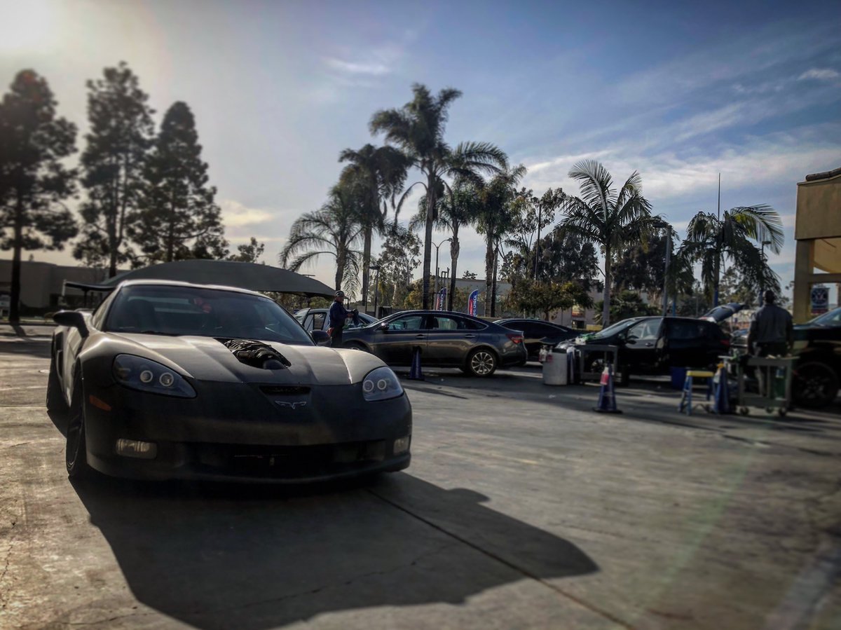 Jesse_Iwuji's tweet photo. Back in California now! Time to get #BeatUpVette all cleaned up... #185000milesandcounting #magnusonsupercharged #576RWHP #LowBoost #C6Z06 https://t.co/IphbiIEb6i