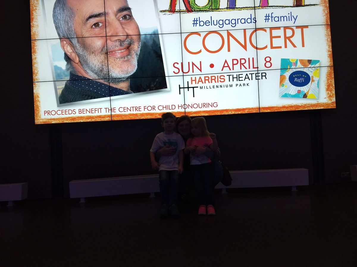 SnarkeeMcGee's tweet photo. Today was just the best day. A big thank you to @oldtownschool of music for making this #balugagrad so very happy. My heart is full of goodness sharing @Raffi_RC music with my family today. #thanksalot #allireallyneed https://t.co/IJVExserdV