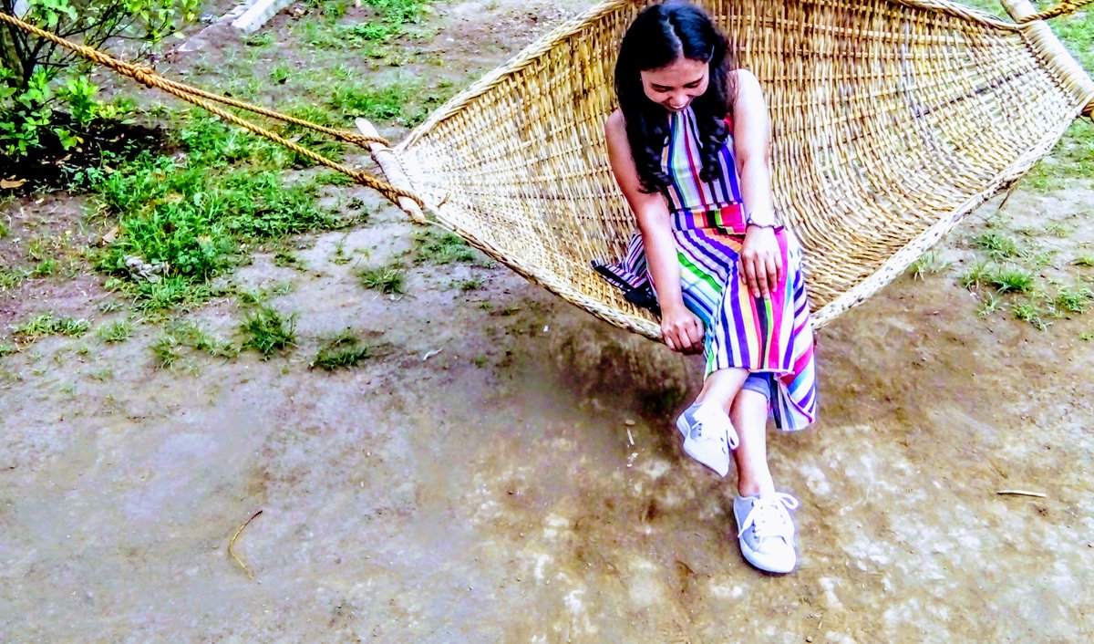 FloRabino's tweet photo. Swing is my favorite kind of music.
-George Strait
#TitaNgBikol
#Philippines
#Flowers
#WhenInQuezon
#WhenInManila
#SunshineFarm
#SunFlower #Summer #Dress #Tita #WowPhilippines #Philippinefarm #Philippinefirst https://t.co/LXVSTCQn8W