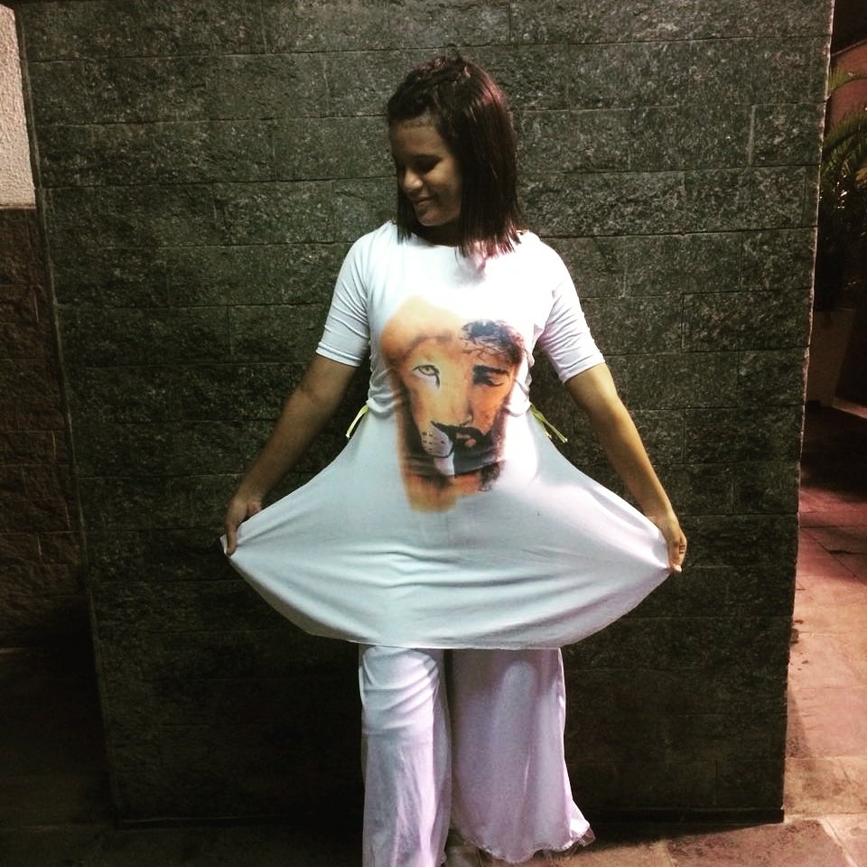 Isaffcc_'s tweet photo. A dança para o mundo te traz sucesso
A dança pra Deus te traz o avivamento ❤️
#TRIBUTAI https://t.co/8Zq1a225Ty