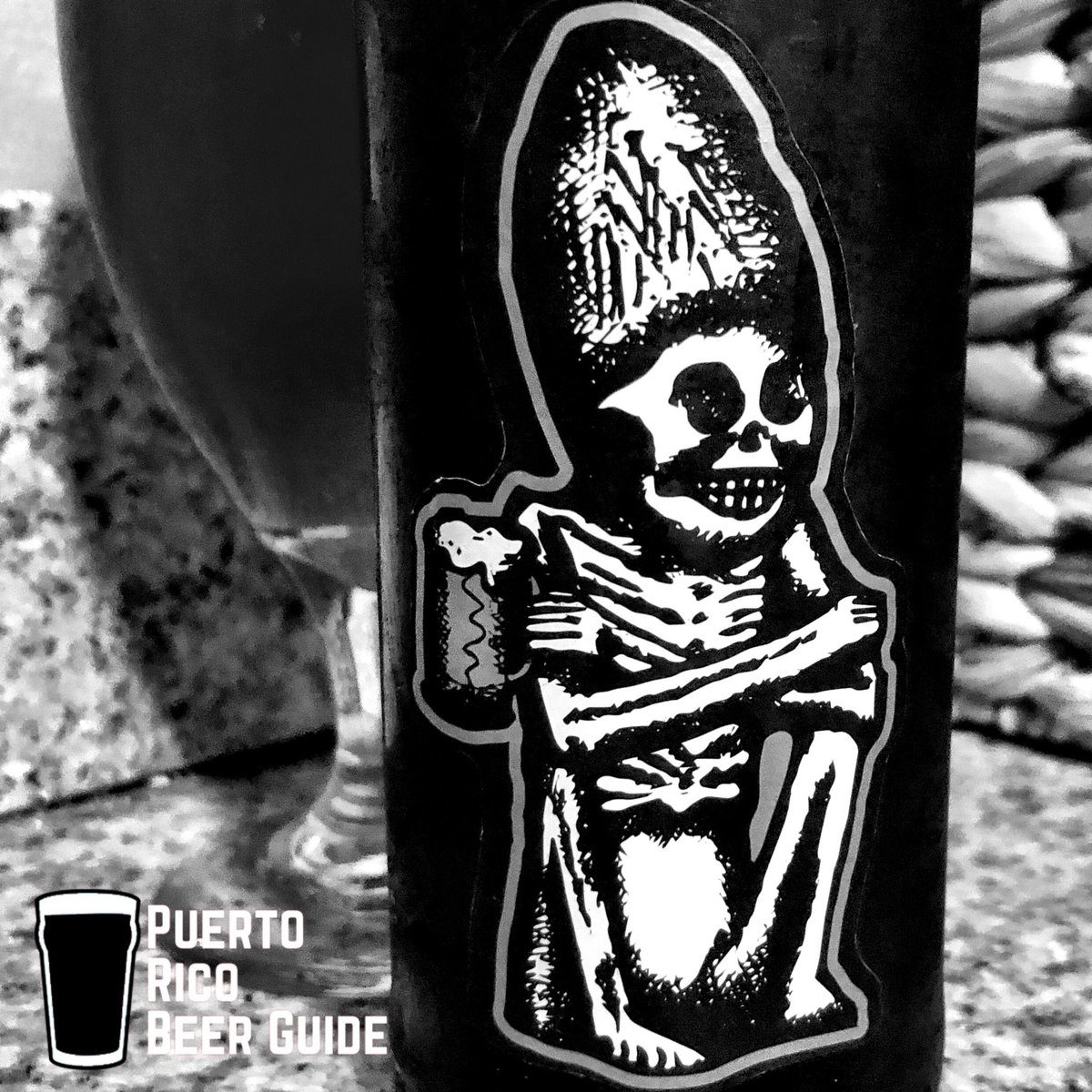 PRBeerGuide's tweet photo. Now how about this one from @RogueAles Dead Guy a Maibock Style Beer at 6.8% alc. A well balanced beer that will make you want more ๐ malty aromas, slight sweet really good beer #puertorico #craftbeer #craftbeerpr #beerlovers #beerloverspr #beer @craftbeer_pr https://t.co/BxlVyk6Itj
