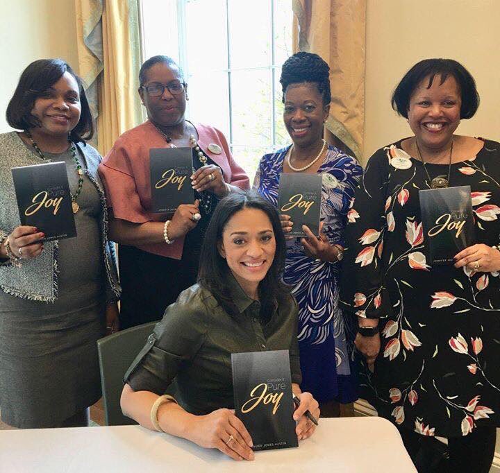 GHVLINKS's tweet photo. Thank you Jennifer Jones Austin @PureJoyJJA for inspiring us! Thank you Elise Finch for moderating an engaging discussion. Thank you Jasmine Bellamy for co-hosting!  #ConsiderItPureJoy #MustRead https://t.co/pszMiTiNkl