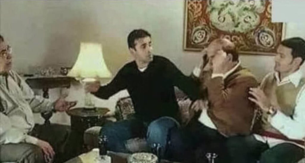 PhobiaMad's tweet photo. إعقلوا الفاصلة! https://t.co/064BeylS3O