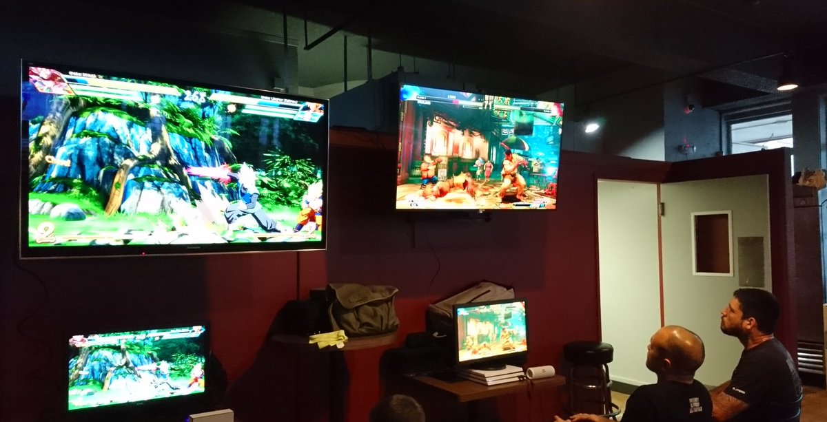 therabbitssing's tweet photo. Some pics from our first FGC event in #Hilo. Come join us for the next one! #fgchawaii #bigislandfgc #fgc #streetfighter #SFV #capcom #DragonBallFighterZ #tekken7 #namcobandai #marvelvscapcominfinte https://t.co/cPlweq1Lft