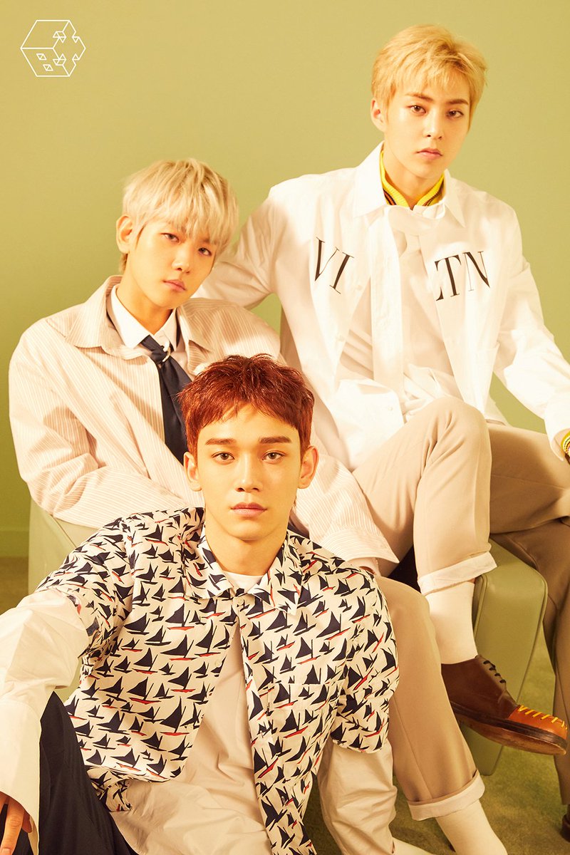 weareoneEXO's tweet image. EXO-CBX의 타이틀 곡 ‘花요일 (Blooming Day)’의 MV 티저 영상이 공개됐습니다!
오늘부터 일주일간 NAVER V LIVE 스페셜 릴레이 생방송 ‘월화수목첸백시’도 놓치지 마세요~
🎧 EXO-CBX ‘Blooming Days’ 전곡 음원 공개: 2018.04.10 6PM KST
#EXO_CBX #CHEN #BAEKHYUN #XIUMIN #BloomingDays #花요일