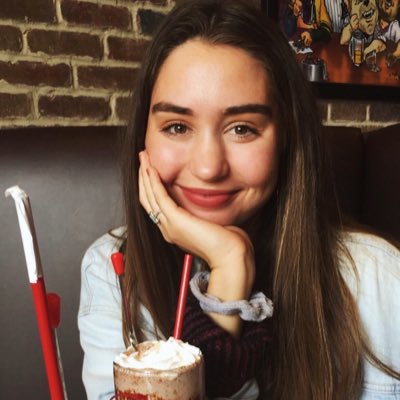 carolinekroll_'s tweet photo. #NewProfilePic https://t.co/mrzmbNeJyZ