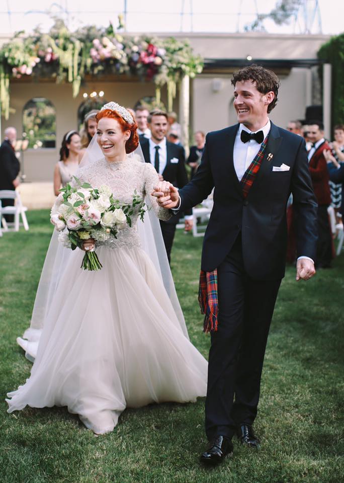 TheWiggles's tweet photo. 💛💜 Happy anniversary, Emma and Lachy! 💛💜 https://t.co/spLtOjPVTD