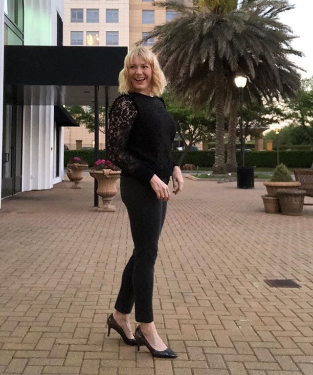 polishedprofes's tweet image. Sorry been a little #mia this weekend but you can check out all the weekend shenanigans on my stories. Had a great time with my bestie in town. What did you do this weekend?
We have a new video on all things #rockerchic at work 👉 youtu.be/fKh0ztbOJKI… ift.tt/2qhliwf
