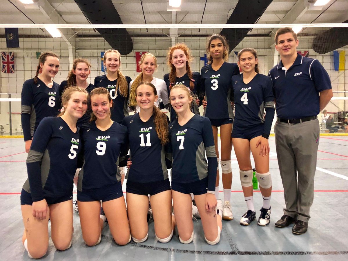 rh8892's tweet photo. East Valley Juniors 14N1 earns bid to #GJNC in Detroit by taking 2nd in the Arizona Region National Qualifier. Awesome job coaching staff and ladies. @usavolleyball https://t.co/0SUM9diAYH