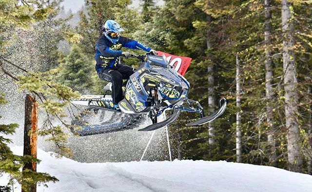 KlimUSA's tweet photo. @colewillford252's King run here at the Tamarack Hillclimbs. That @bdturbo power has been pretty much unstoppable this hillclimb season. #KLIMLife #RMSHA #BoondockerTurbo https://t.co/lHgxbEaOM0 https://t.co/rM8joJg66U