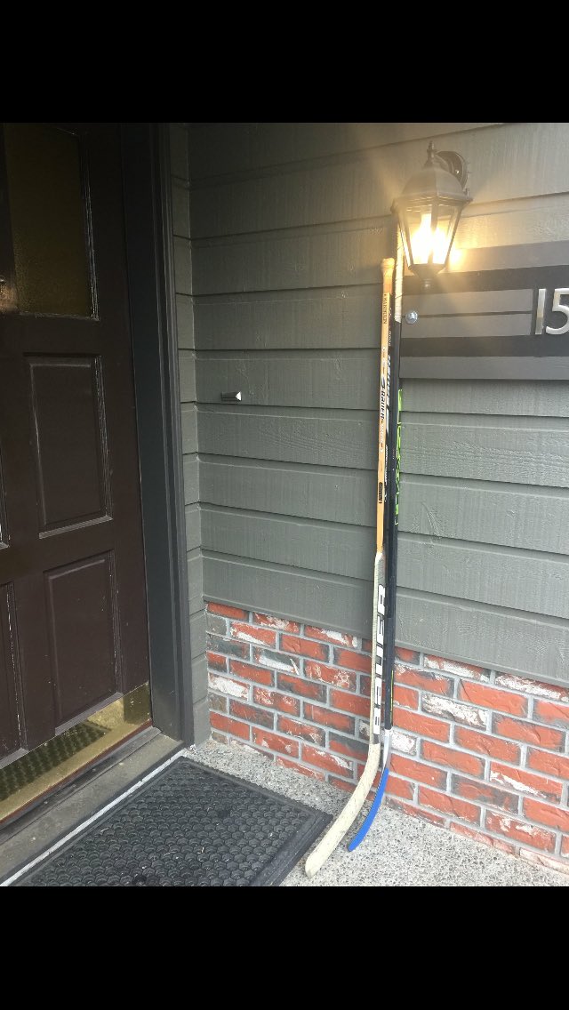 DumpNChange_'s tweet photo. If nobody has heard yet. The boys from Humboldt are asking if you would please leave your sticks out under your porch light for tonight. They got a big game against the angels up there tonight. #GoneButNotForgotten #PrayingForHumboldt https://t.co/jRfsAP9l3z
