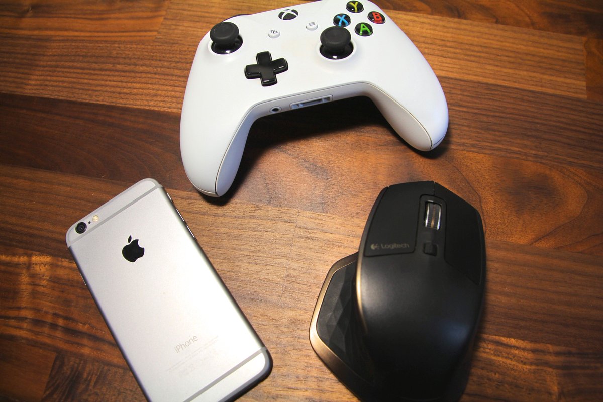 TeknThings's tweet photo. #productphotography #xbox #xboxone #iPhone #MXMaster https://t.co/YirKN4NxaF