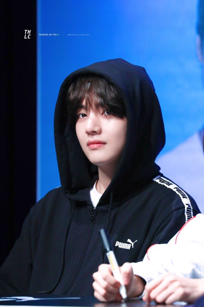 taehyungpic's tweet photo. https://t.co/lzhKGTd4mr