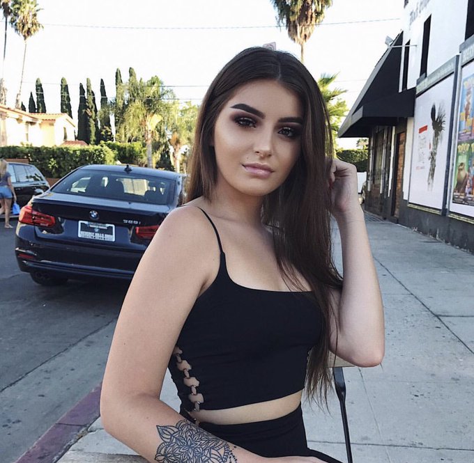 I really glo&rsquo;d up on em https://t.co/xKF8zZUdwr