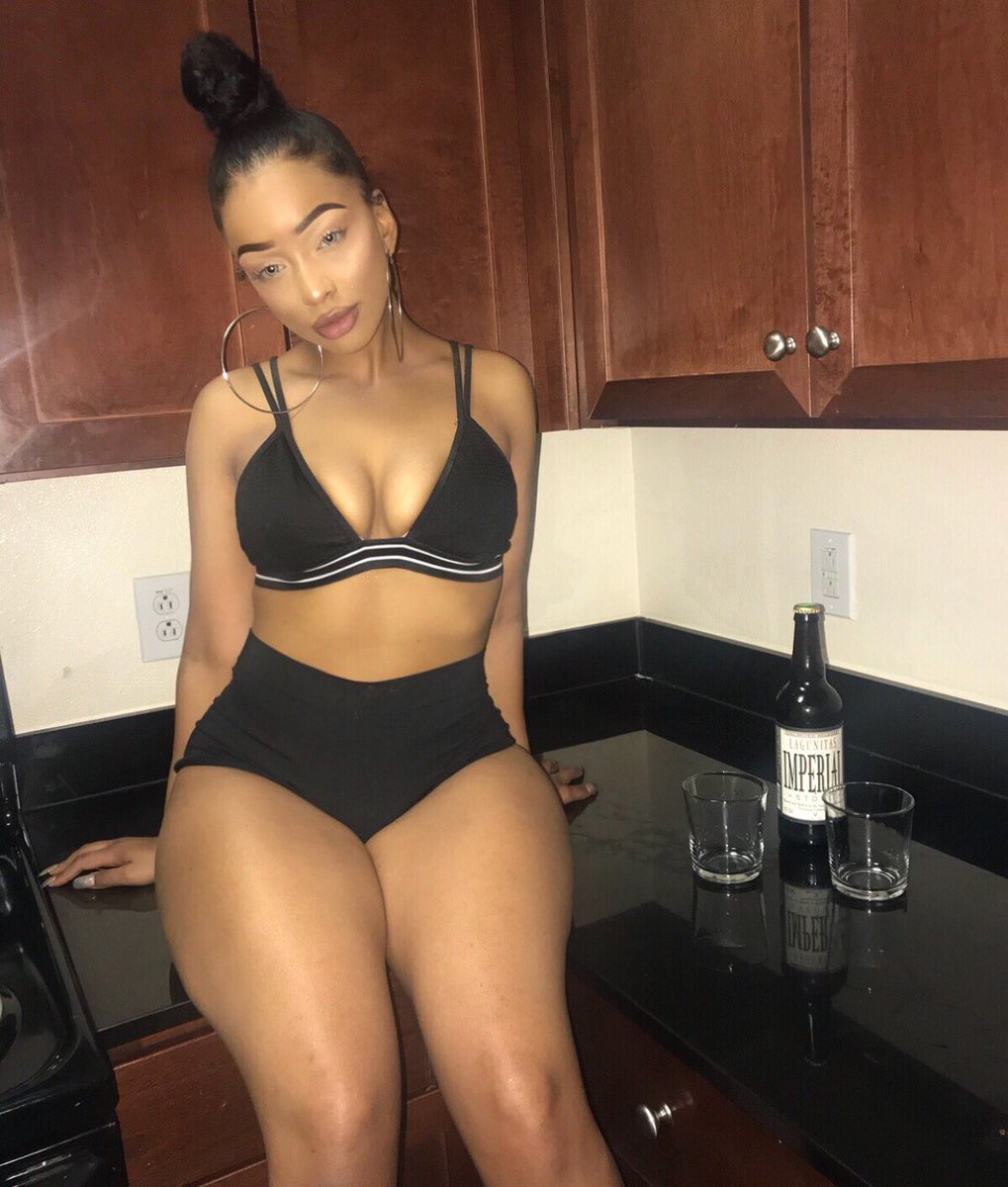 StassiBhad's tweet photo. Hi 👋🏽 https://t.co/e1dwzeuHu9