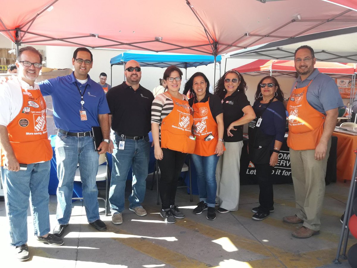 THDFenceCity's tweet photo. Great Saturday Event at Calle Ocho!!! #homeservices #fencinginstallation #Letusdoitforyoy https://t.co/Yk5kYMWSq9