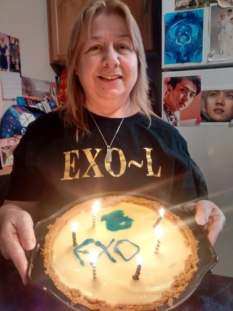 DianneHaas11's tweet photo. HAPPY 6Th ANNIVERSARY EXO! ALL THE BEST! 🎉💞🎉
To celebrate EXO's we had a homemade asian stir fry and pie.
#EXOL #EXO #PremiosMTVMiaw #MTVBRKPOPEXO @weareoneEXO
#6yearsofEXODebutStage #EXO #엑소 #EXOL #OT9Soon @weareoneEXO https://t.co/YXFWdSMVIV