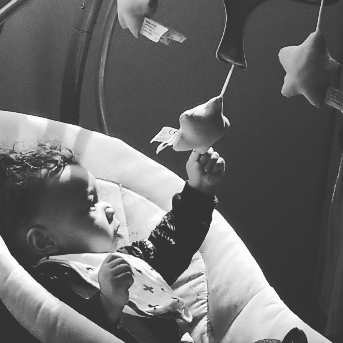 chris_marable's tweet photo. My son is already reaching for the stars!!! #rasingaking https://t.co/LIpUMvffkz