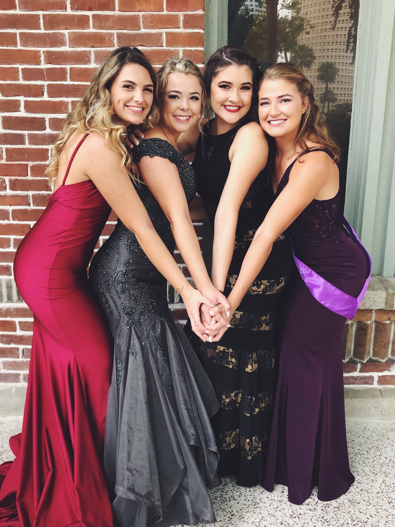 Anna Carter on Twitter "My beautiful friends and pretty cool date…