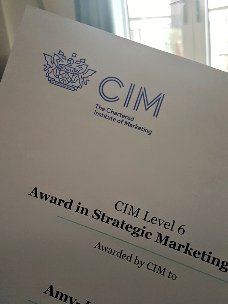 socialhotcake's tweet photo. It's been made official and I have the piece of paper to prove it! I'm a #StrategicMarketer 🤓
On my way to being chartered, thank you very much!
#Marketing #StrategicMarketing #MarketingStrategy https://t.co/NTvSrovSNo