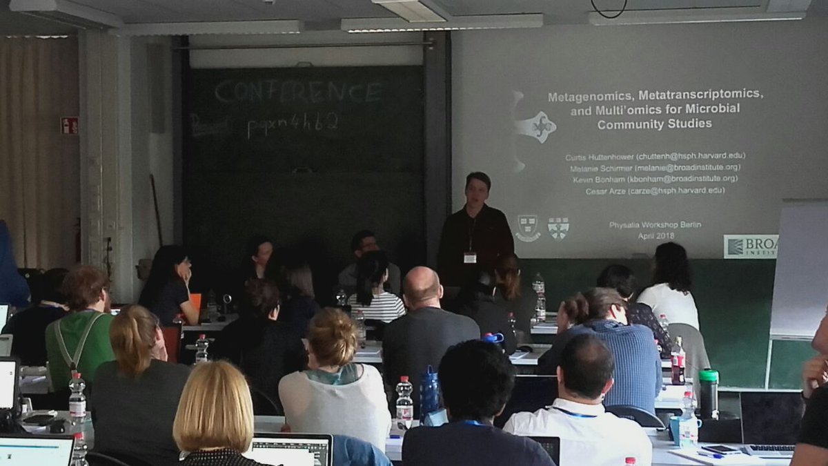 Physacourses's tweet image. We have just started our #Metagenomics, #metatranscriptomics, and #multiOmics Workshop with Melanie Schirmer, @Kevbonham, Cesar Arze and @chuttenh 

#ksgut #KSmicrobiome