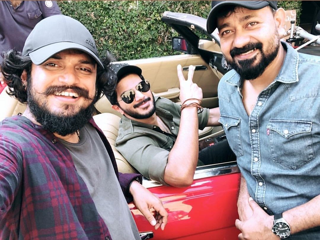 mallupagee's tweet photo. #Dulquer Joins #MartinPrakkat Again !! https://t.co/YA2hcaWQip