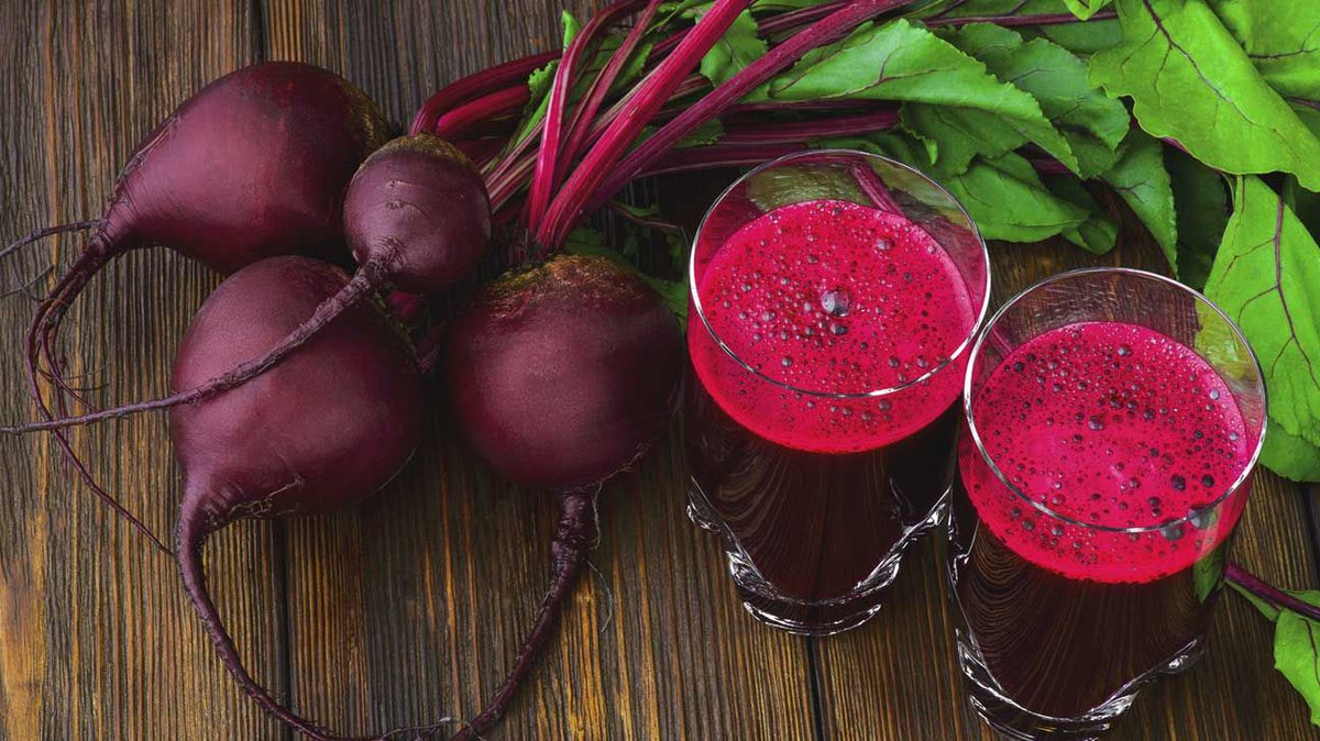 _Preggas's tweet photo. Seeds, greens, beet juice, &amp; dried fruit. What do these things have in common? They can all be used to naturally combat #constipation. Check out our latest blog posts for our own 
list of natural constipation remedies. 
https://t.co/qHIJ0pOg9L https://t.co/9K3vVhMbgs