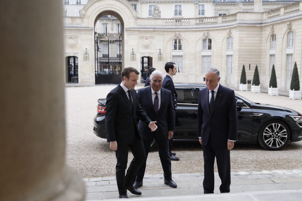 Emmanuel Macron tweet media