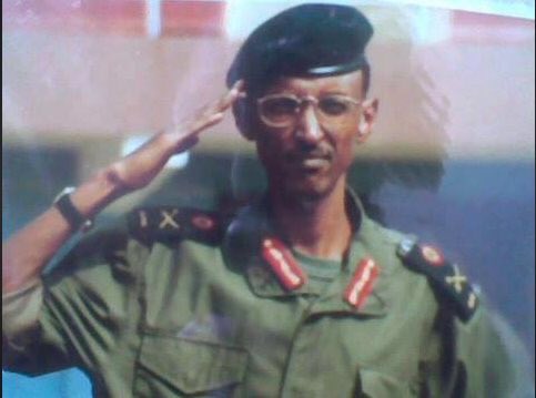 FulRwanda's tweet photo. NI UKO #Inkotanyi ZIRAZA:

1. ...Bagiye kuntema ni uko #Inkotanyi ziraza.
2. ...Bangejeje ku ruzi  ni uko #Inkotanyi ziraza.
3. ...Ya nterahamwe igiye kuntera igisongo  ni uko #Inkotanyi ziraza. 
4....

@PaulKagame mwayoboye Imfura, #Inkotanyi rwo Imana izabahemba. https://t.co/kg0RzfCFCE