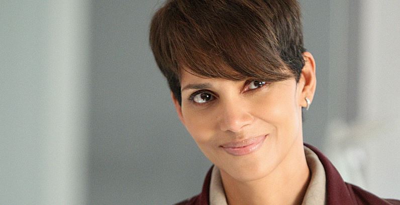 empire_italia's tweet photo. #HalleBerry sarà protagonista del remake del film anni '80 #DoppioTaglio
https://t.co/Q7JKUAJPhd https://t.co/f2hTR0xtb4